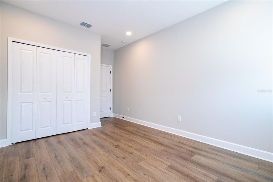 Spacious, unfurnished interior of a new home in Eden at Crossprairie, St. Cloud (Image 72).