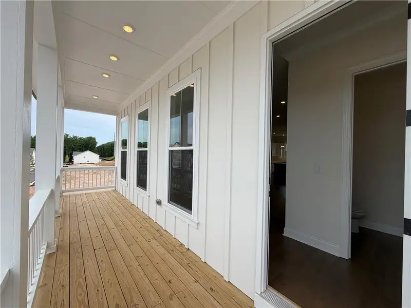 Image 34 of a home in .