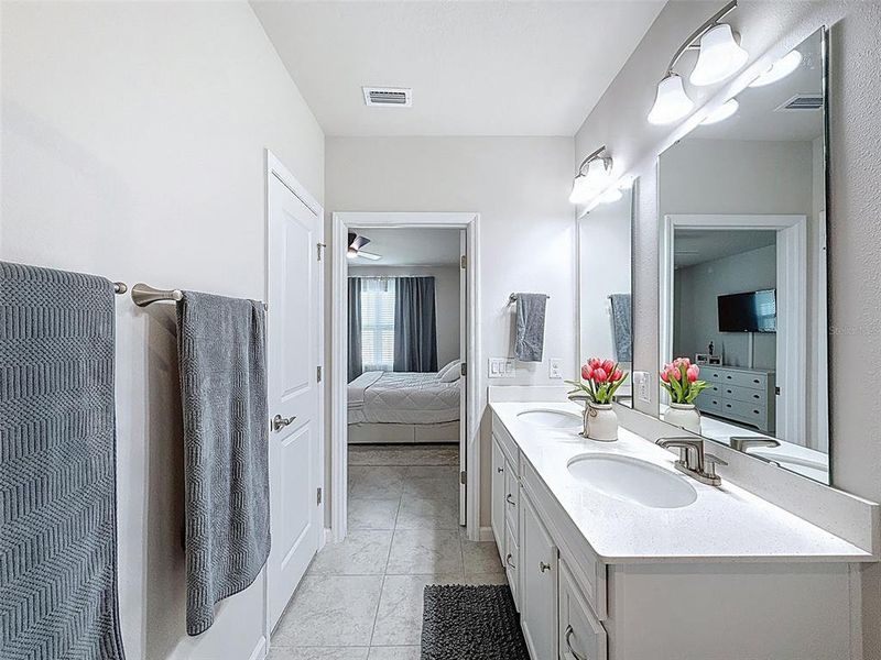 Furnished interior view inside a new home in Park Ridge Villas, Spring Hill (Image 5).