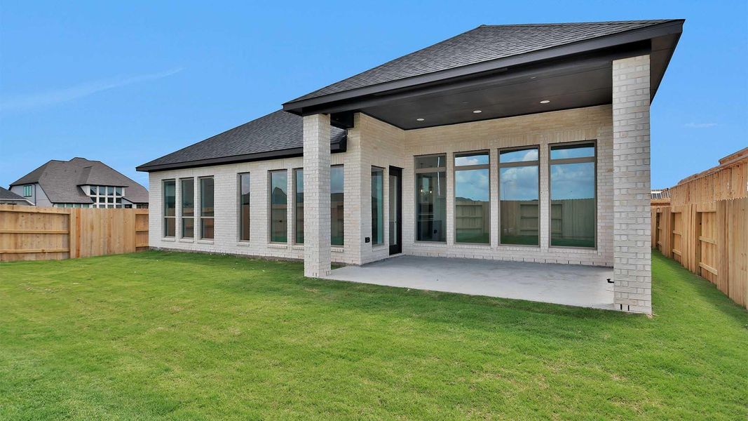 Exterior details and patio area of a home in StoneCreek Estates, Richmond (Image 4).
