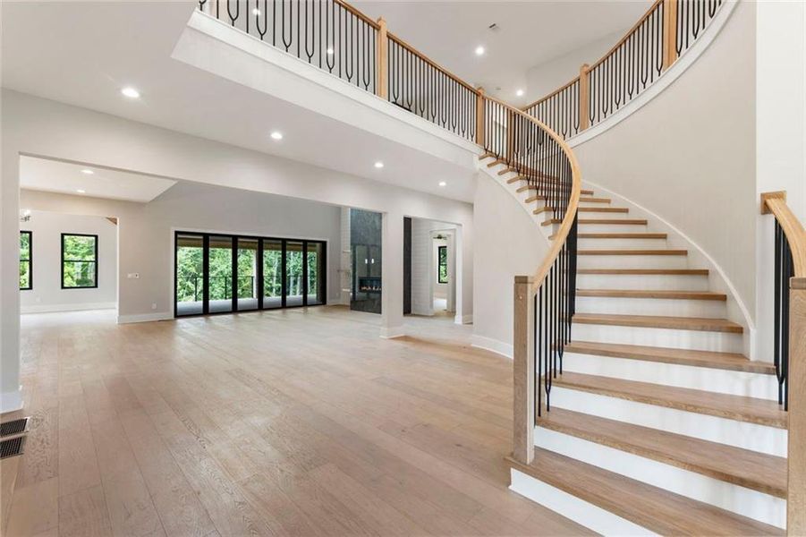 Image 47 of a home in .