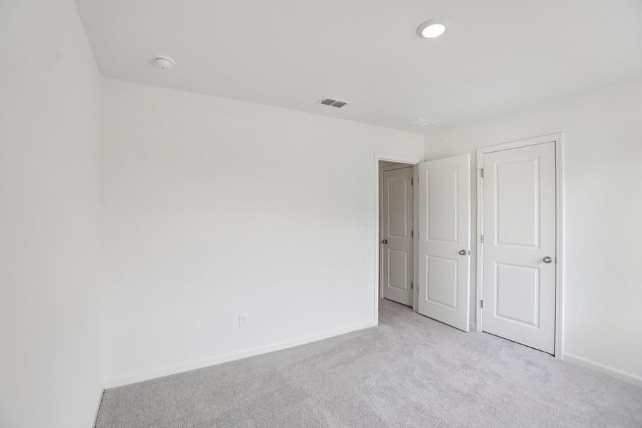 Spacious, unfurnished interior of a new home in Vida Mar, League City (Image 15). Spacious, unfurnished interior of a new home in Vida Mar, League City (Image 15).