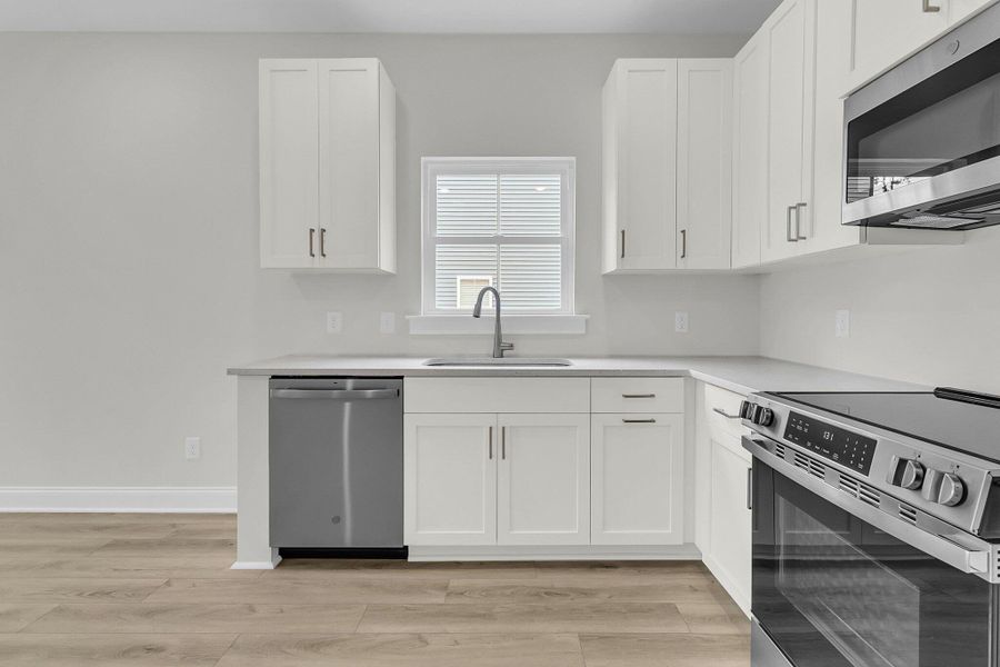 Furnished interior view inside a new home in , Ladson (Image 13).