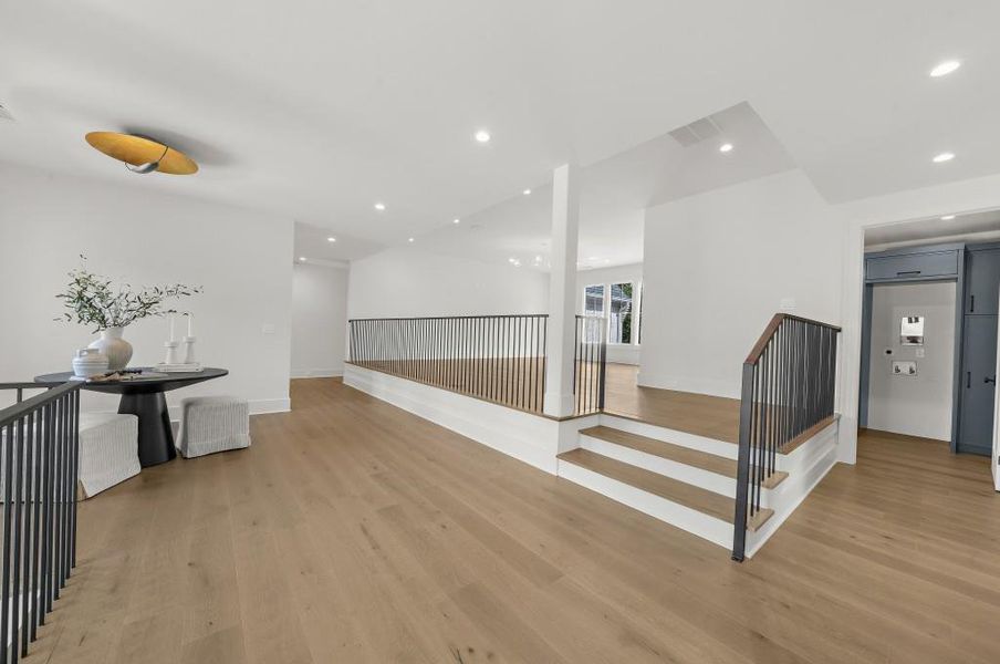 Spacious, unfurnished interior of a new home in , Alpharetta (Image 24).