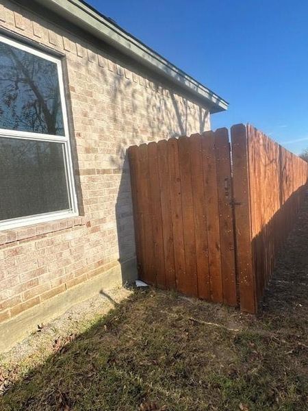 Exterior details and patio area of a home in , McGregor (Image 3).