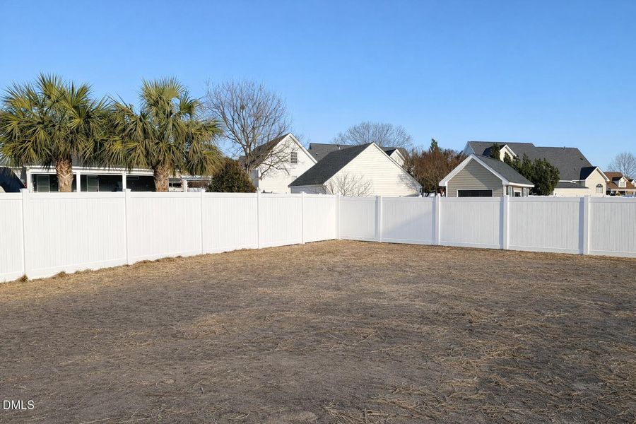 AFAB23E7-2EA4-446D-9316-446C8AE2CF39 AFAB23E7-2EA4-446D-9316-446C8AE2CF39