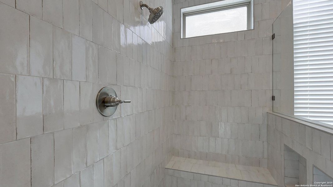 Close-up of interior finishes inside a home in The Dominion 70', San Antonio (Image 18). Close-up of interior finishes inside a home in The Dominion 70', San Antonio (Image 18).