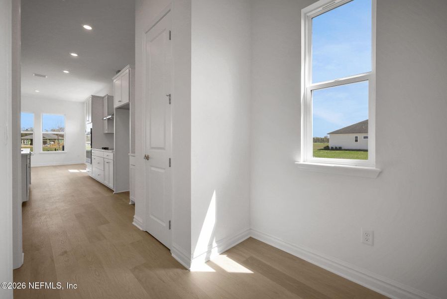 Spacious, unfurnished interior of a new home in Veranda Bay, Flagler Beach (Image 49).