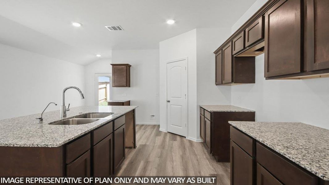 Furnished interior view inside a new home in Venetian Pines, Conroe (Image 5). Furnished interior view inside a new home in Venetian Pines, Conroe (Image 5).
