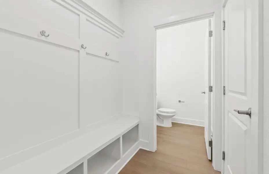 Spacious, unfurnished interior of a new home in Northpoint at Old Settlers, Round Rock (Image 20). Spacious, unfurnished interior of a new home in Northpoint at Old Settlers, Round Rock (Image 20).