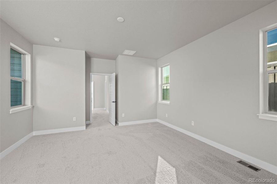 Spacious, unfurnished interior of a new home in Painted Prairie, Aurora (Image 19). Spacious, unfurnished interior of a new home in Painted Prairie, Aurora (Image 19).