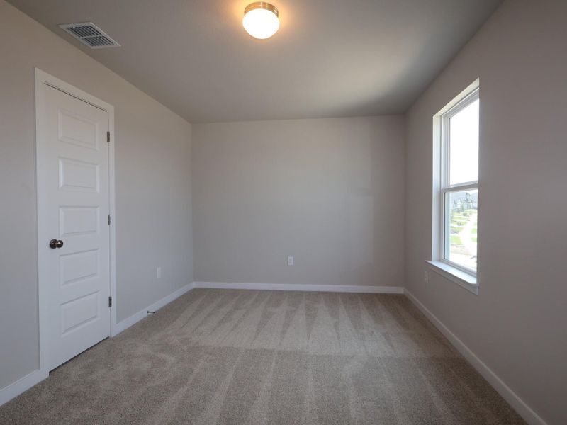 Spacious, unfurnished interior of a new home in Cascades at Onion Creek, Austin (Image 8). Spacious, unfurnished interior of a new home in Cascades at Onion Creek, Austin (Image 8).