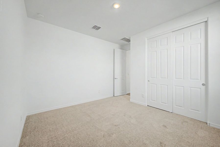Spacious, unfurnished interior of a new home in Tyler Ranch, Buckeye (Image 14). Spacious, unfurnished interior of a new home in Tyler Ranch, Buckeye (Image 14).