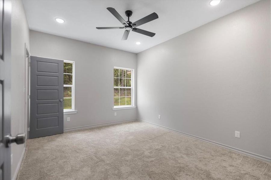Spacious, unfurnished interior of a new home in , Jacksonville (Image 33). Spacious, unfurnished interior of a new home in , Jacksonville (Image 33).