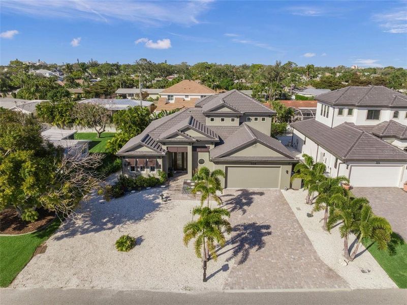 Front exterior of a new home in , Venice, FL, highlighting curb appeal (Image 2). Front exterior of a new home in , Venice, FL, highlighting curb appeal (Image 2).