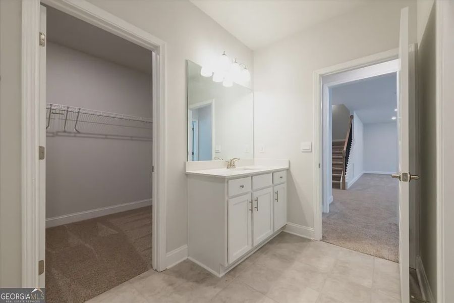 Furnished interior view inside a new home in Oakview Estates, Macon (Image 14).