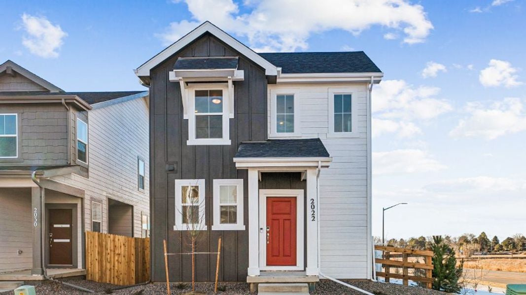 Representative exterior photo of a completed home built from the Stella by Taylor Morrison in Farmlore, Brighton, CO (Image 1). Representative exterior photo of a completed home built from the Stella by Taylor Morrison in Farmlore, Brighton, CO (Image 1).