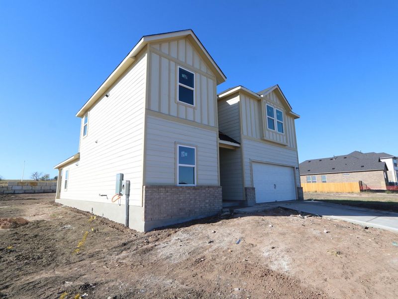 Image 14 of a home in Cascades at Onion Creek.