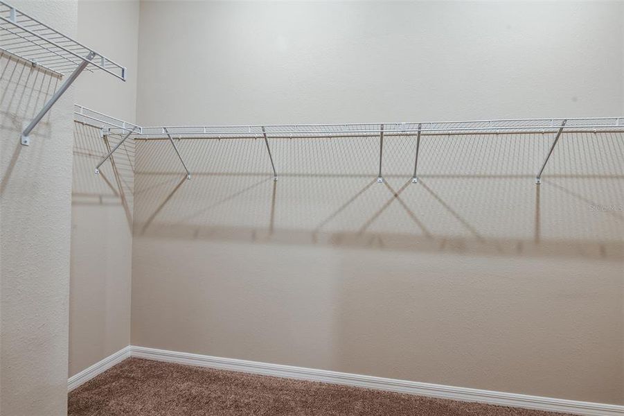 Spacious, unfurnished interior of a new home in Davis Landing, Wimauma (Image 9).