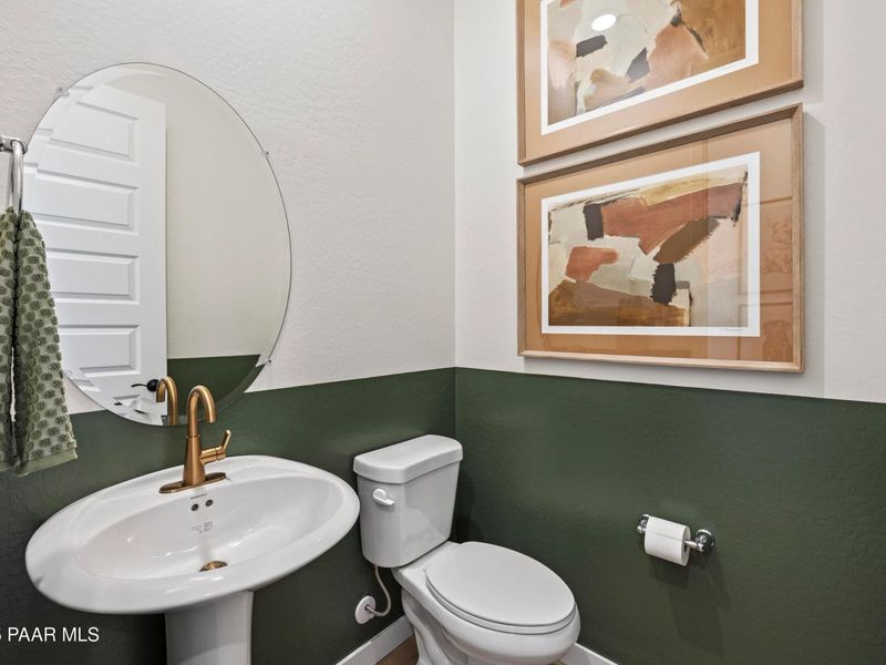 Furnished interior view inside a new home in Hidden Hills, Prescott (Image 38).