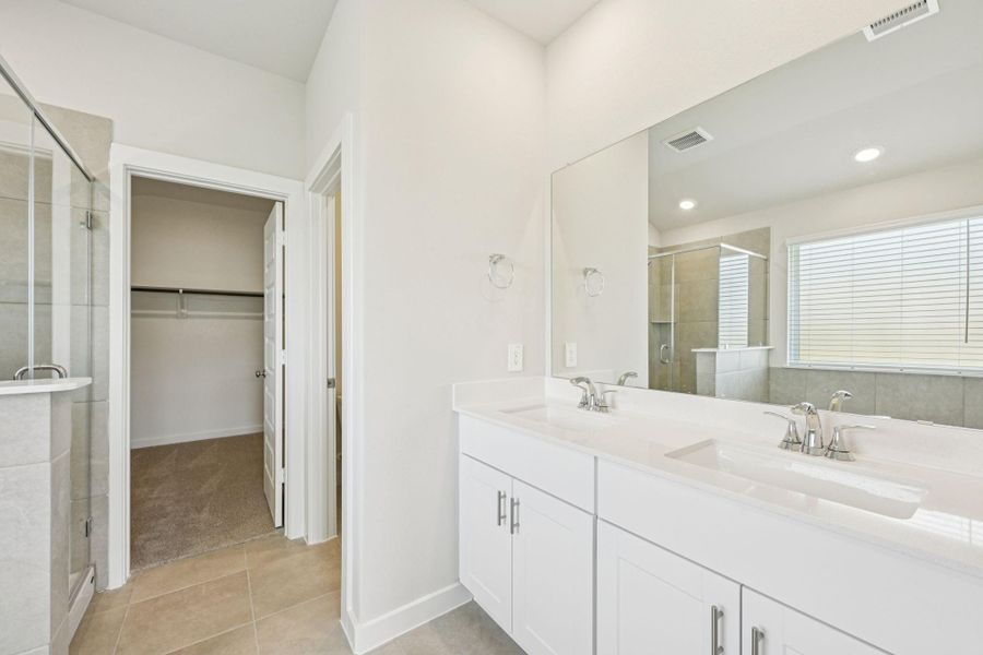 Furnished interior view inside a new home in Landing Meadows - Premier Series, New Caney (Image 12). Furnished interior view inside a new home in Landing Meadows - Premier Series, New Caney (Image 12).