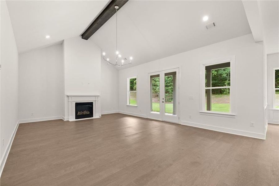 Spacious, unfurnished interior of a new home in , Gainesville (Image 36).