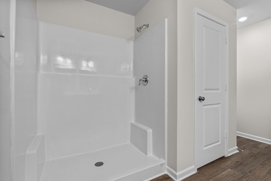 Image 29 of a home in Willow Lake.