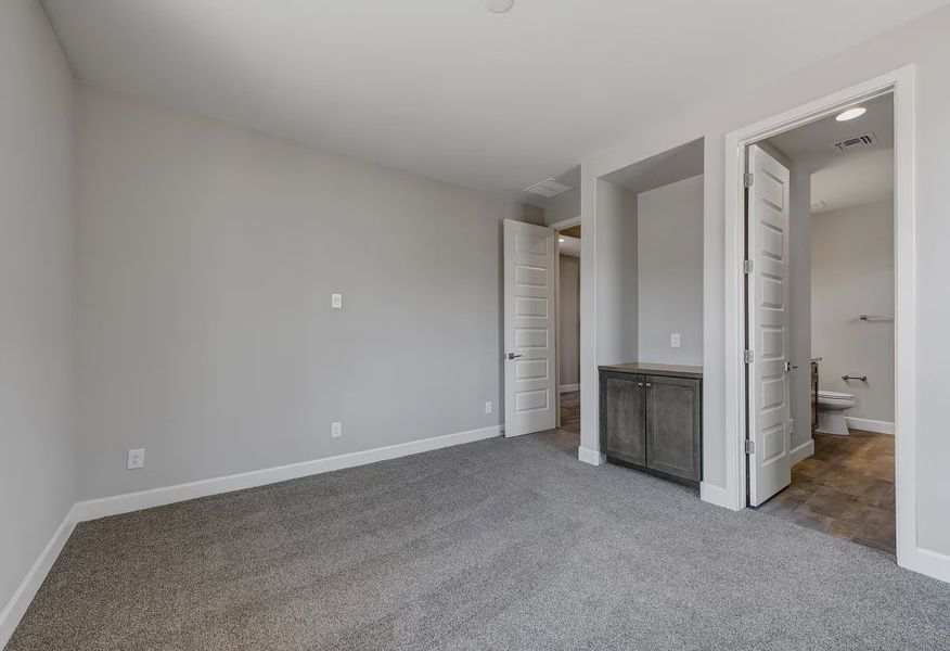 Guest Bed - 25 of 31