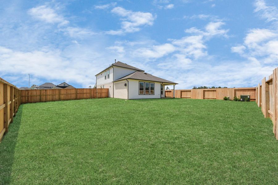 Backyard retreat, offering an abundance of space for kids to play and explore. The possibilities are endless in this outdoor haven, where the joy of open-air activities and family gatherings awaits. Backyard retreat, offering an abundance of space for kids to play and explore. The possibilities are endless in this outdoor haven, where the joy of open-air activities and family gatherings awaits.