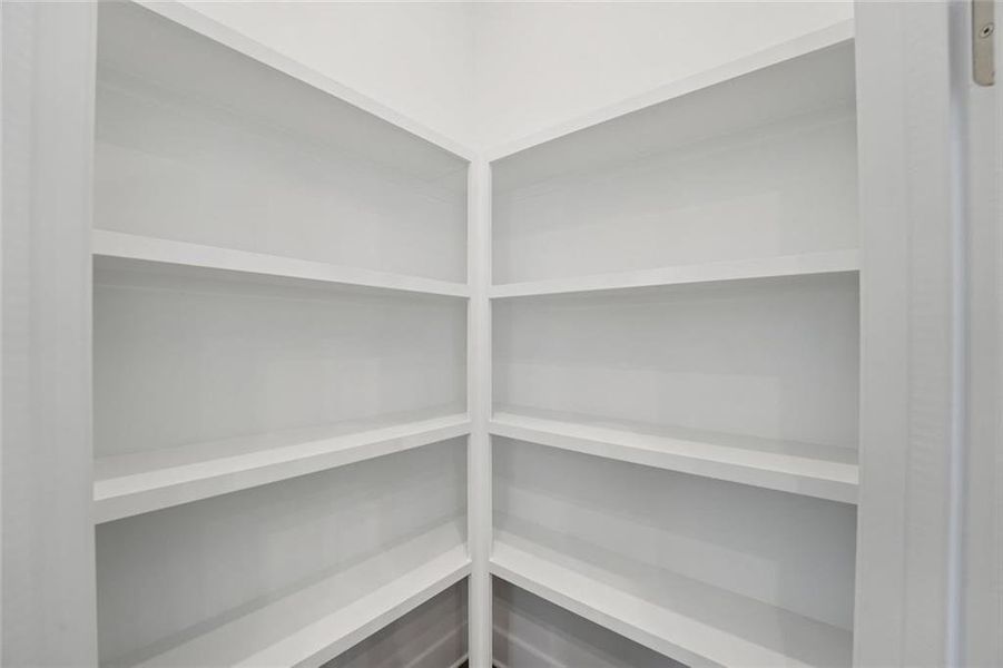 Image 93 of a home in Sterling Pointe.