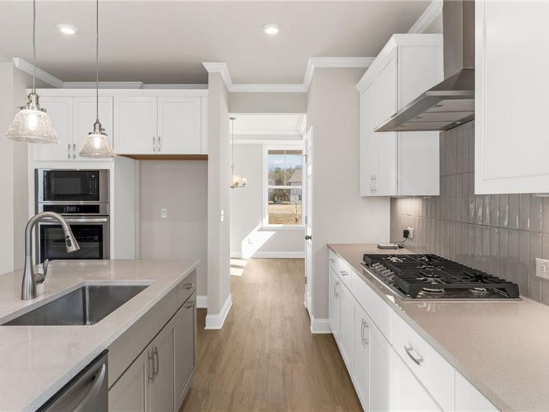 Furnished interior view inside a new home in Wehunt Meadows, Hoschton (Image 7).