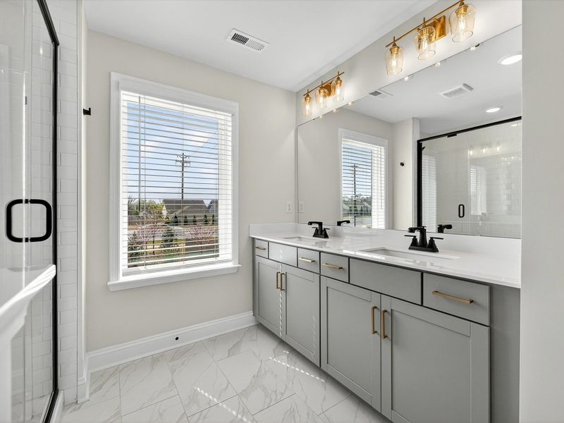 Owner's Bath Owner's Bath