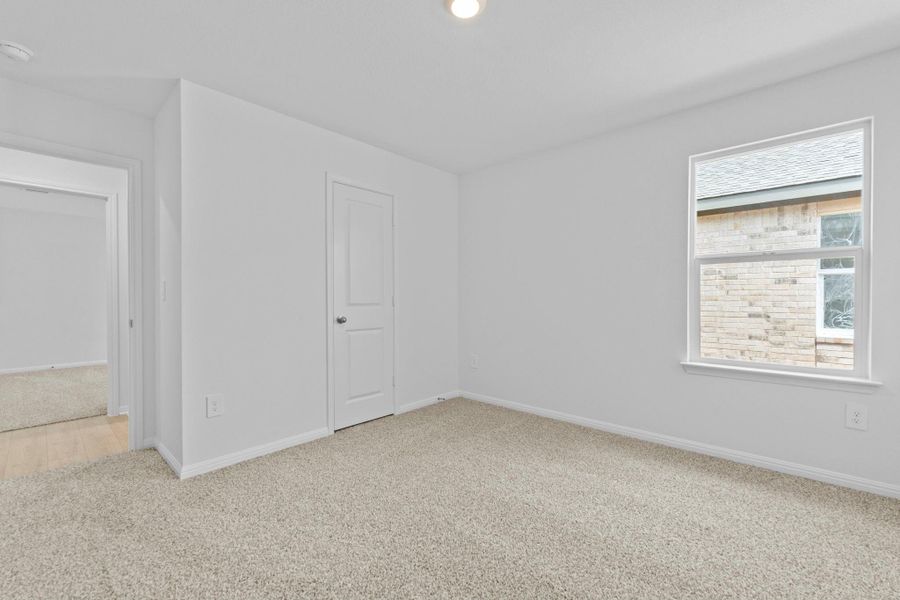Spacious, unfurnished interior of a new home in Bar W Ranch, Leander (Image 10). Spacious, unfurnished interior of a new home in Bar W Ranch, Leander (Image 10).