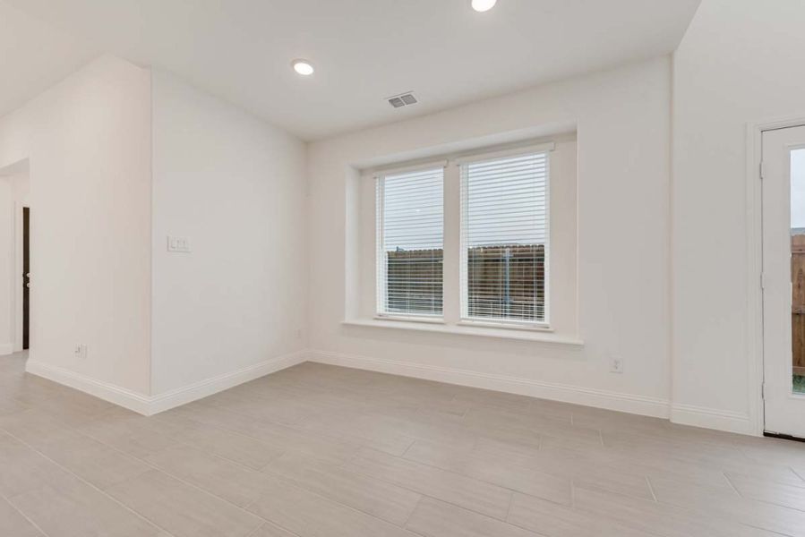 Representative unfurnished interior of a home built from the Eastholme by Pacesetter Homes in Elevon, Lavon (Image 14). Representative unfurnished interior of a home built from the Eastholme by Pacesetter Homes in Elevon, Lavon (Image 14).