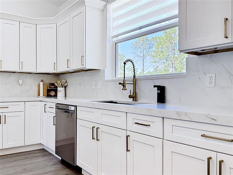 Furnished interior view inside a new home in , Dunnellon (Image 9).