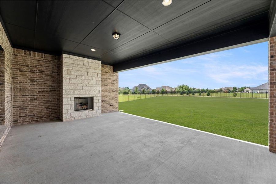 Exterior details and patio area of a home in Las Brisas at Stoney Creek, Sunnyvale (Image 21). Exterior details and patio area of a home in Las Brisas at Stoney Creek, Sunnyvale (Image 21).
