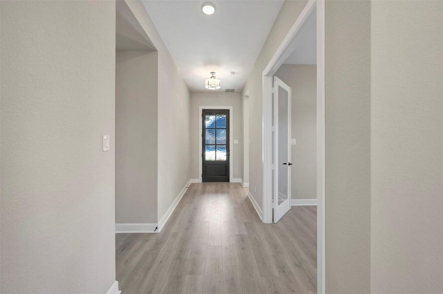 Spacious, unfurnished interior of a new home in Kresston, Magnolia (Image 27).