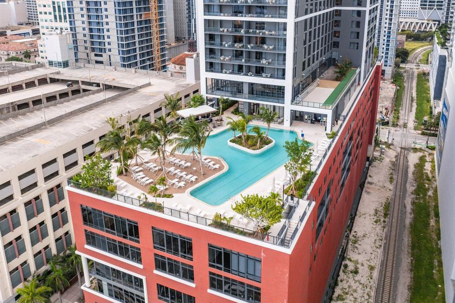 058-601Northeast1stAvenue-Miami-FL-33132