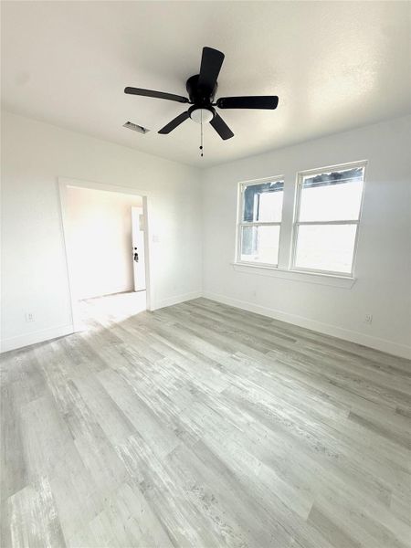 Spacious, unfurnished interior of a new home in , Cleveland (Image 11).