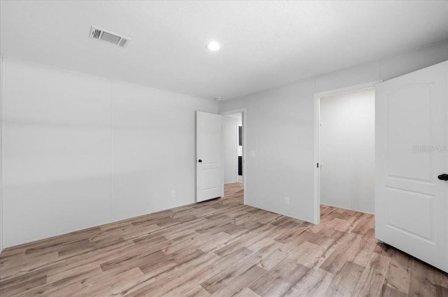 Spacious, unfurnished interior of a new home in , Zephyrhills (Image 42).