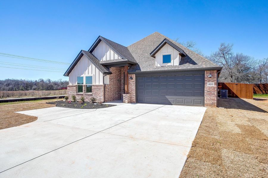 Representative exterior photo of a completed home built from the The Angelina by Trinity Classic Homes in Freeman Ranch, Weatherford, TX (Image 18).