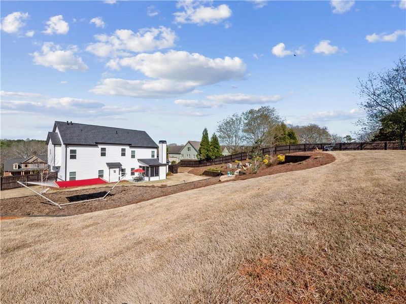 Image 83 of a home in .