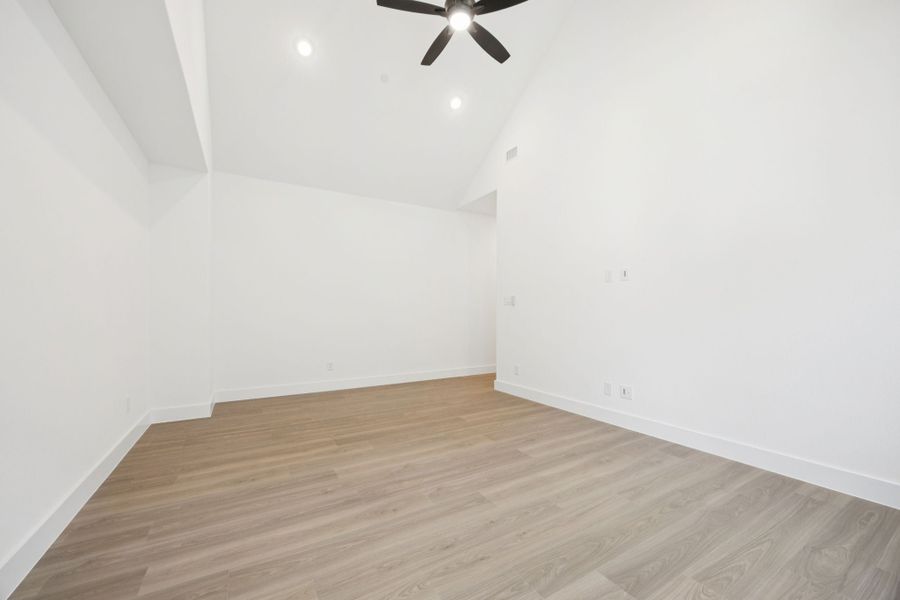 Spacious, unfurnished interior of a new home in Newman Village Townhomes, Frisco (Image 18).