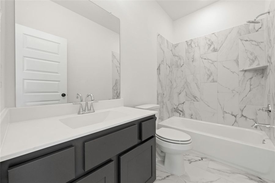 Representative image. Features, selections and colors may vary.