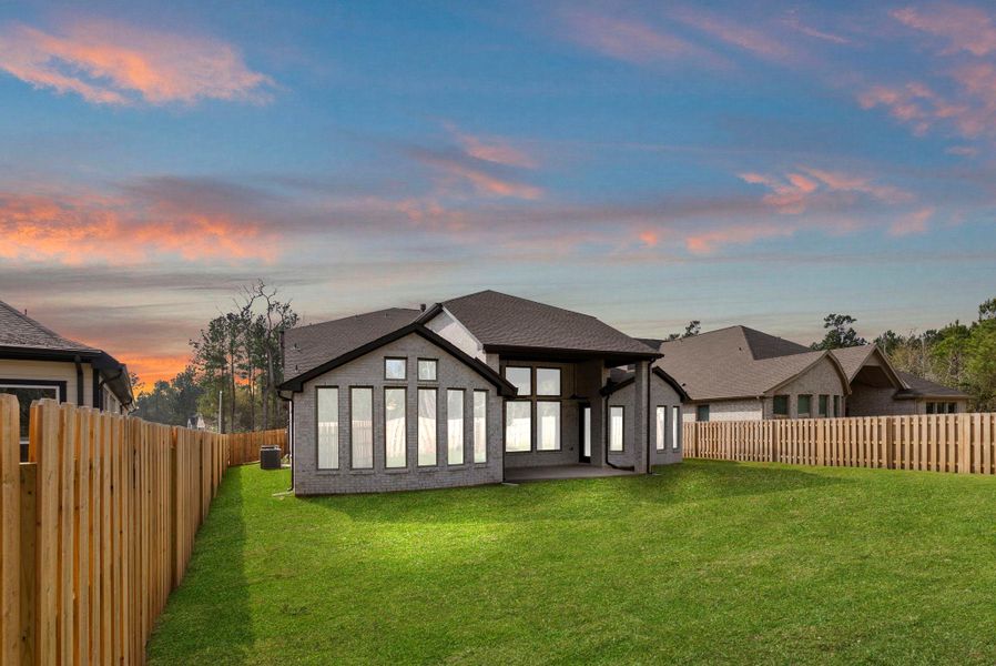 Exterior details and patio area of a home in Colton, Montgomery (Image 4).