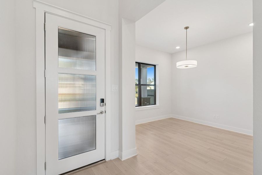 Spacious, unfurnished interior of a new home in ARTAVIA 50' Homesites, Conroe (Image 24).