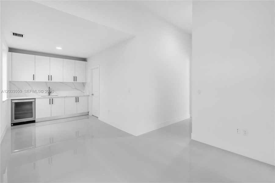 Kitchenette and dinning room of independent apartment Kitchenette and dinning room of independent apartment