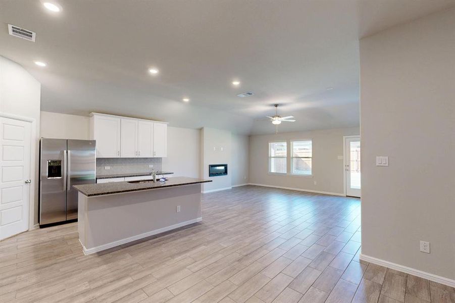 Spacious, unfurnished interior of a new home in Forest Park, Princeton (Image 28). Spacious, unfurnished interior of a new home in Forest Park, Princeton (Image 28).