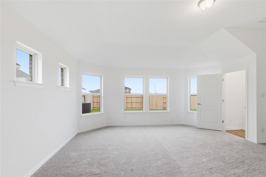 Spacious, unfurnished interior of a new home in Briarwood, Elgin (Image 12).