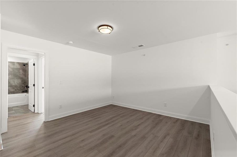 Spacious, unfurnished interior of a new home in , Kennesaw (Image 52).